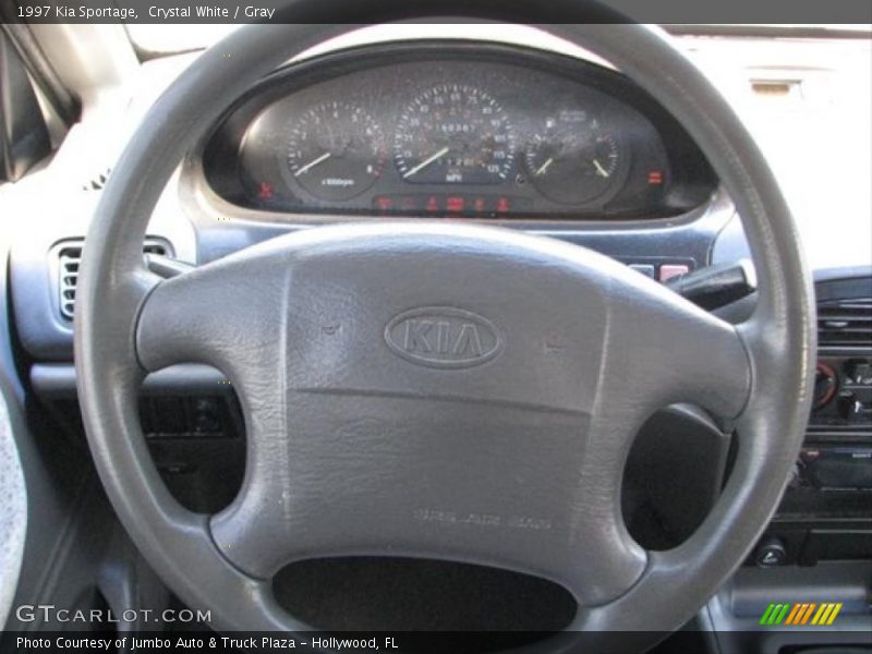 Crystal White / Gray 1997 Kia Sportage