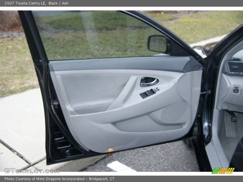 Black / Ash 2007 Toyota Camry LE