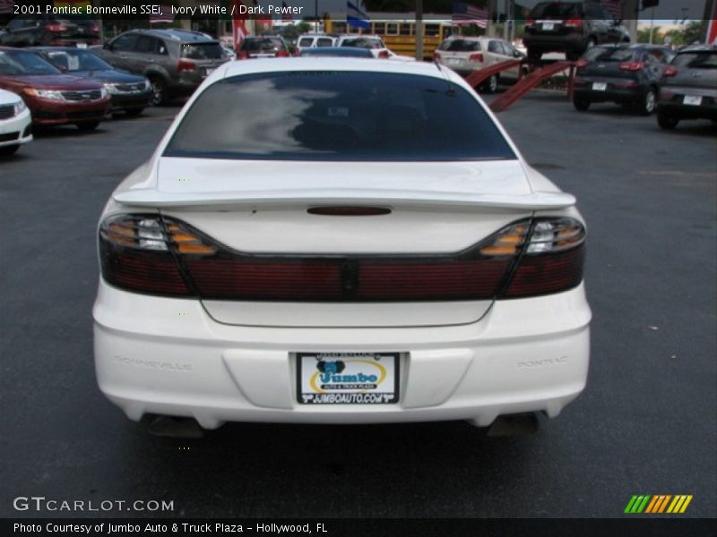 Ivory White / Dark Pewter 2001 Pontiac Bonneville SSEi