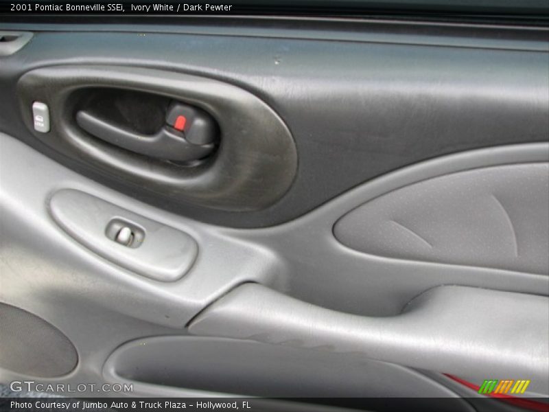 Ivory White / Dark Pewter 2001 Pontiac Bonneville SSEi