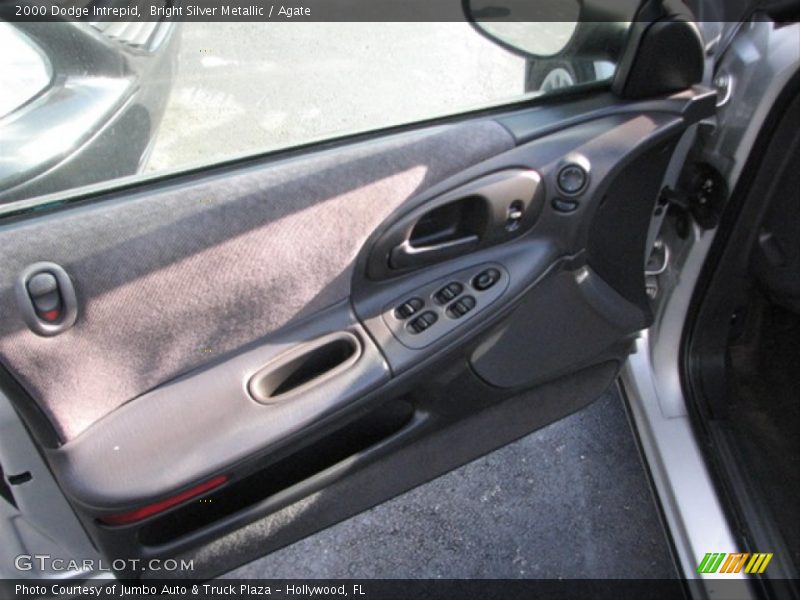 Bright Silver Metallic / Agate 2000 Dodge Intrepid
