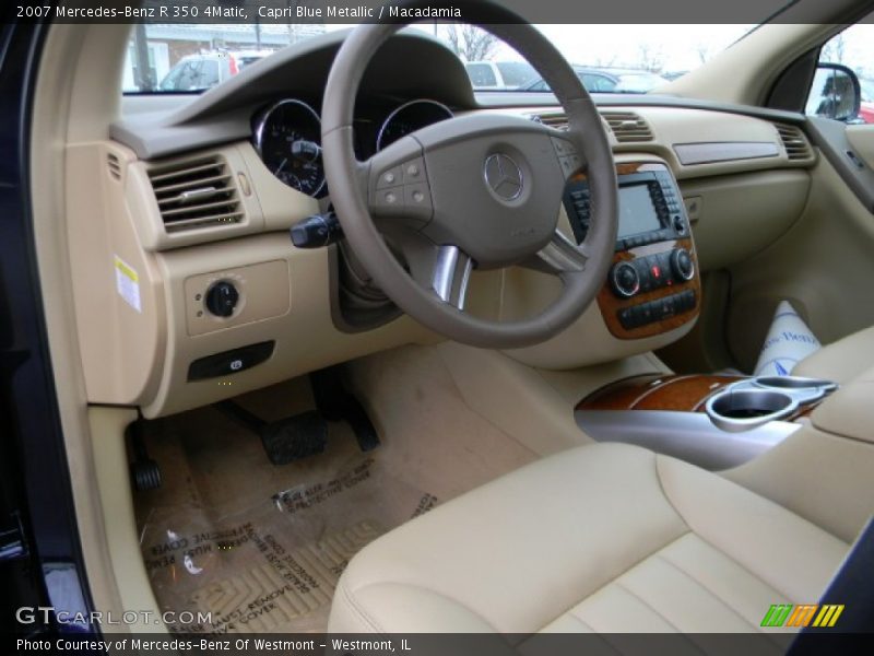Capri Blue Metallic / Macadamia 2007 Mercedes-Benz R 350 4Matic