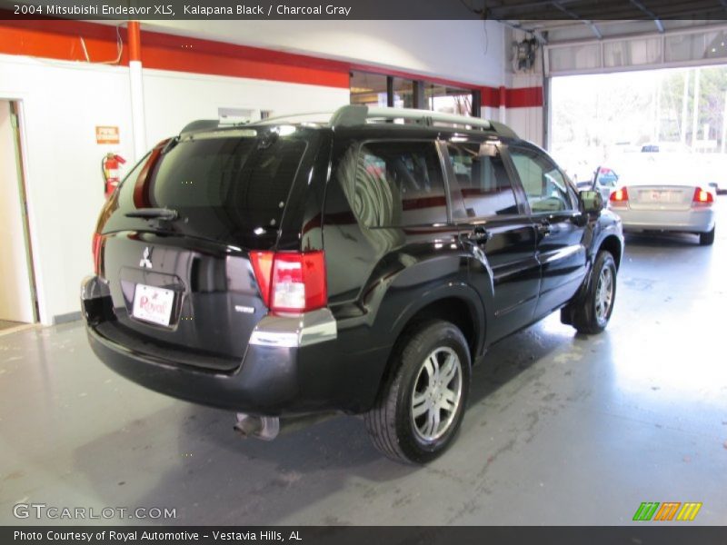 Kalapana Black / Charcoal Gray 2004 Mitsubishi Endeavor XLS