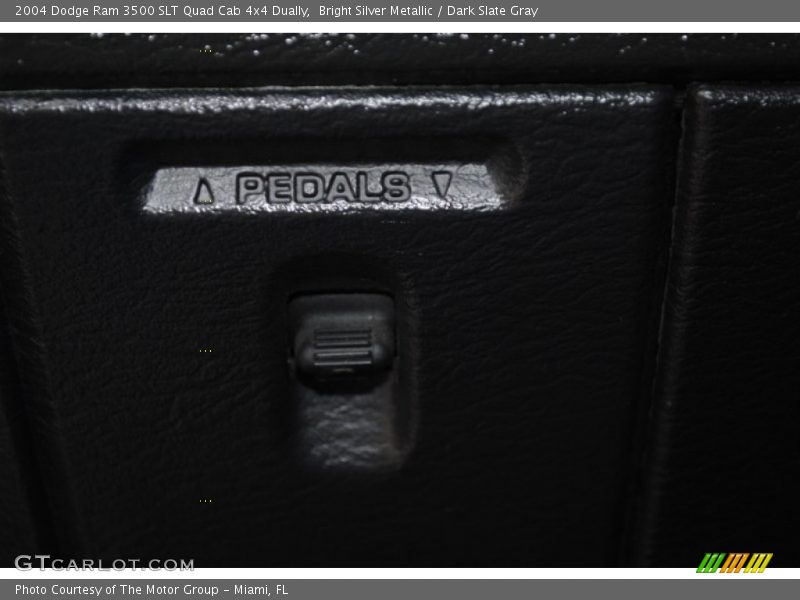 Bright Silver Metallic / Dark Slate Gray 2004 Dodge Ram 3500 SLT Quad Cab 4x4 Dually