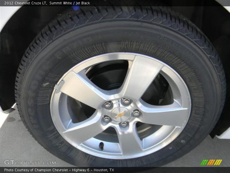 Summit White / Jet Black 2012 Chevrolet Cruze LT