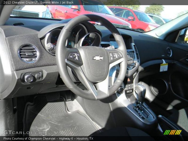 Summit White / Jet Black 2012 Chevrolet Cruze LT