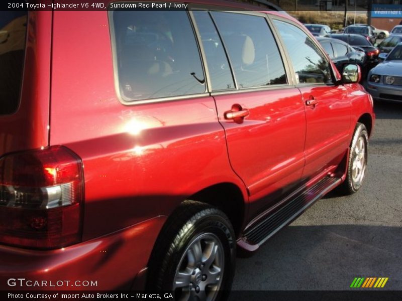 Sundown Red Pearl / Ivory 2004 Toyota Highlander V6 4WD