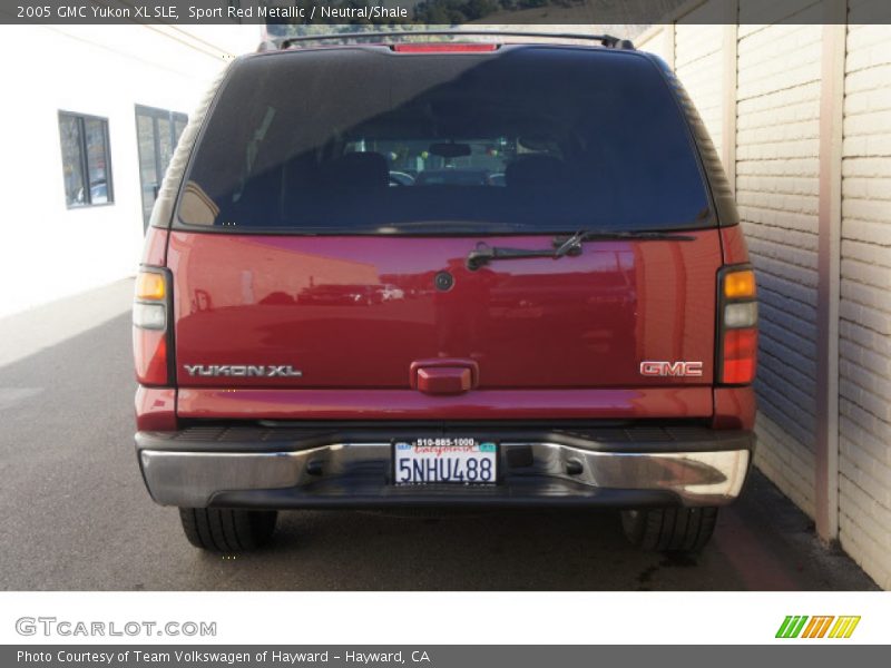Sport Red Metallic / Neutral/Shale 2005 GMC Yukon XL SLE