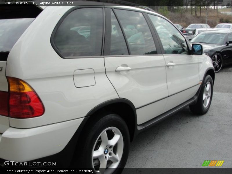 Alpine White / Beige 2003 BMW X5 3.0i