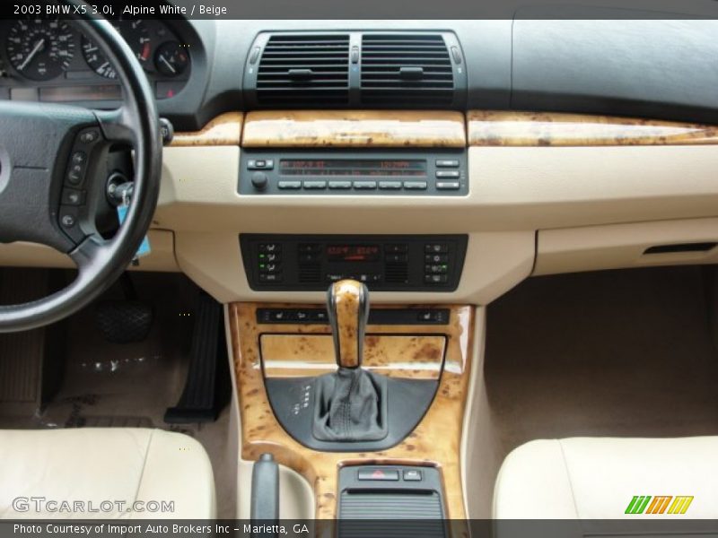 Alpine White / Beige 2003 BMW X5 3.0i