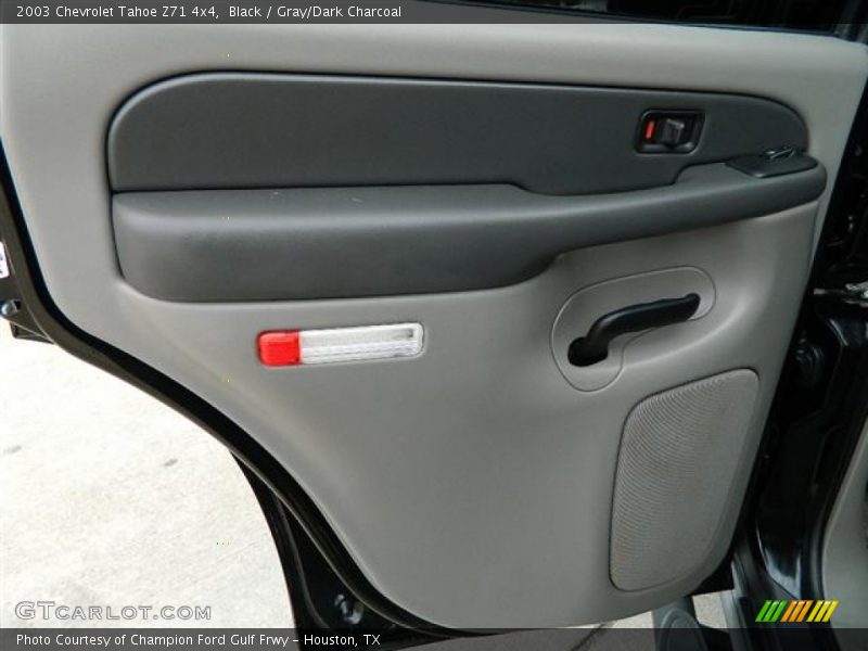 Black / Gray/Dark Charcoal 2003 Chevrolet Tahoe Z71 4x4