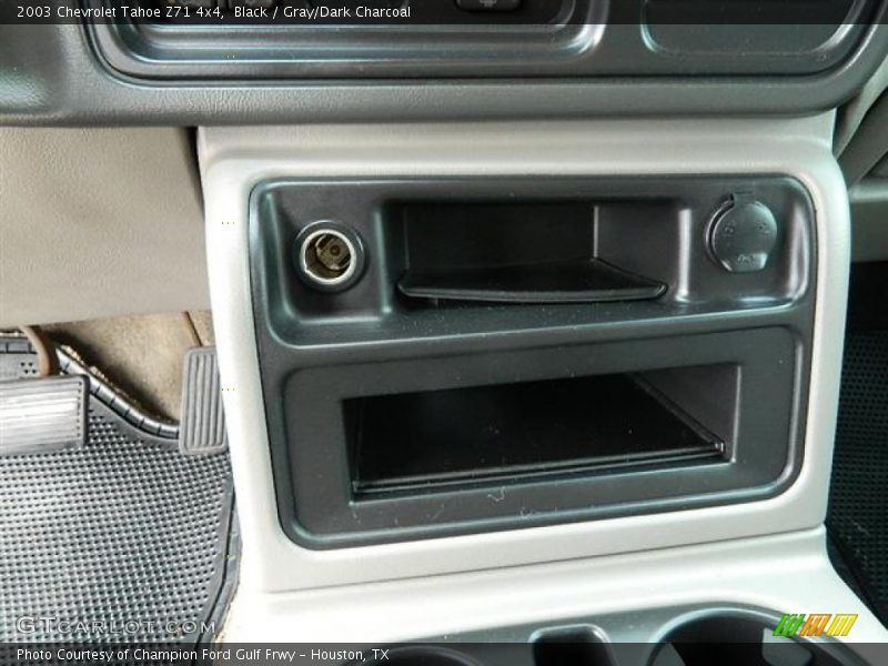 Black / Gray/Dark Charcoal 2003 Chevrolet Tahoe Z71 4x4