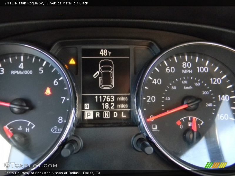 Silver Ice Metallic / Black 2011 Nissan Rogue SV