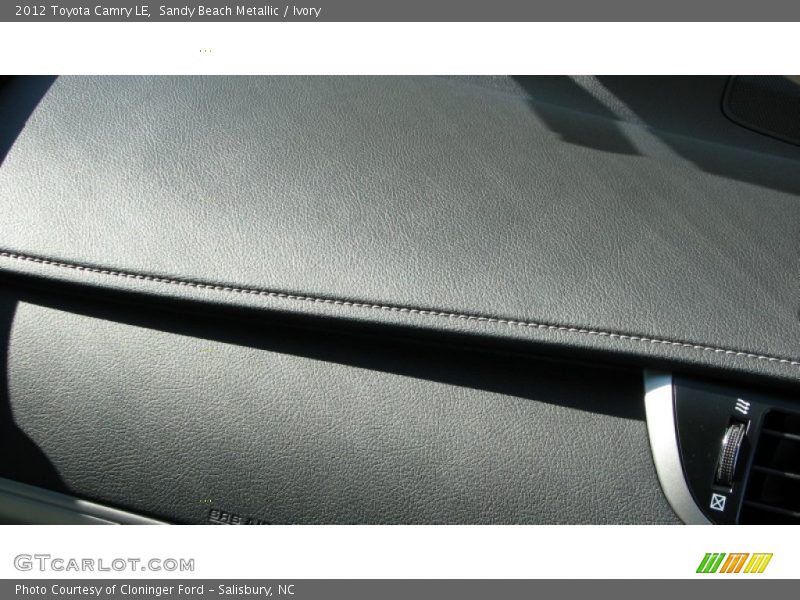 Sandy Beach Metallic / Ivory 2012 Toyota Camry LE