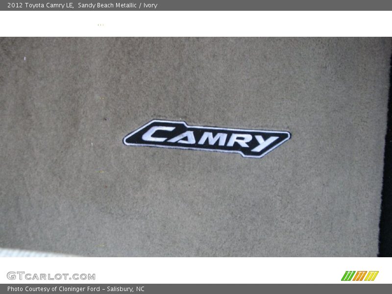 Sandy Beach Metallic / Ivory 2012 Toyota Camry LE