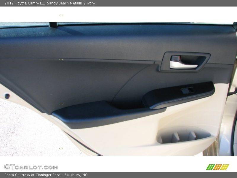 Sandy Beach Metallic / Ivory 2012 Toyota Camry LE