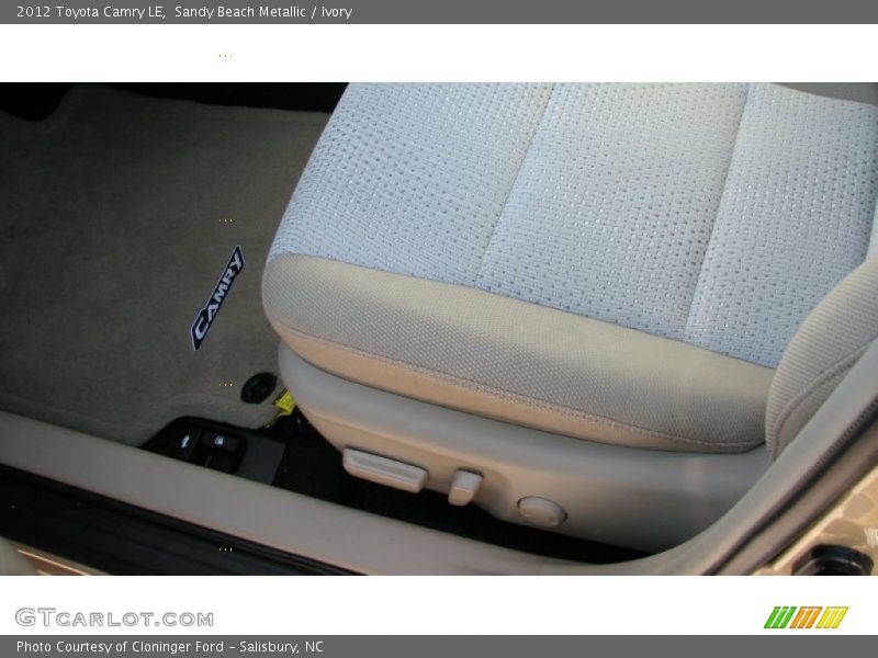 Sandy Beach Metallic / Ivory 2012 Toyota Camry LE