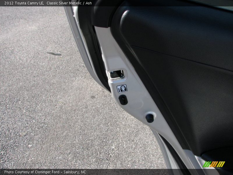 Classic Silver Metallic / Ash 2012 Toyota Camry LE