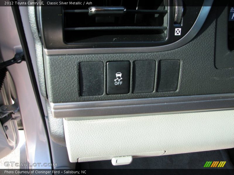 Classic Silver Metallic / Ash 2012 Toyota Camry LE
