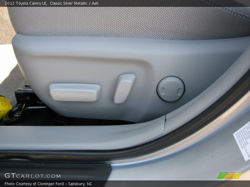 Classic Silver Metallic / Ash 2012 Toyota Camry LE