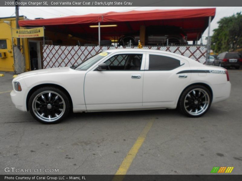 Cool Vanilla Clear Coat / Dark/Light Slate Gray 2008 Dodge Charger SE
