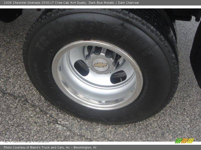 Dark Blue Metallic / Dark Charcoal 2006 Chevrolet Silverado 3500 LT Crew Cab 4x4 Dually