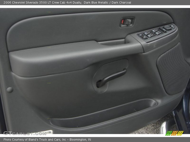 Dark Blue Metallic / Dark Charcoal 2006 Chevrolet Silverado 3500 LT Crew Cab 4x4 Dually