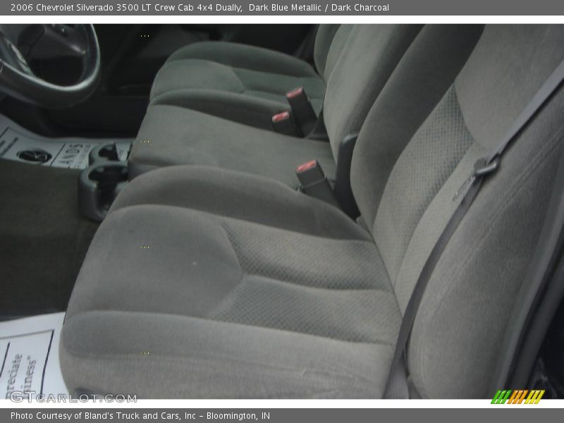Dark Blue Metallic / Dark Charcoal 2006 Chevrolet Silverado 3500 LT Crew Cab 4x4 Dually