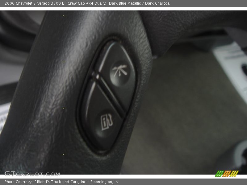Dark Blue Metallic / Dark Charcoal 2006 Chevrolet Silverado 3500 LT Crew Cab 4x4 Dually