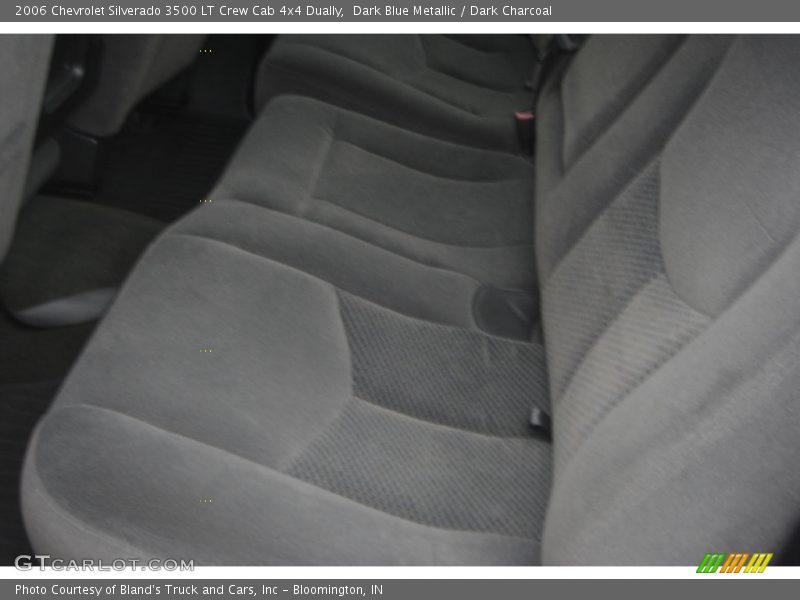 Dark Blue Metallic / Dark Charcoal 2006 Chevrolet Silverado 3500 LT Crew Cab 4x4 Dually
