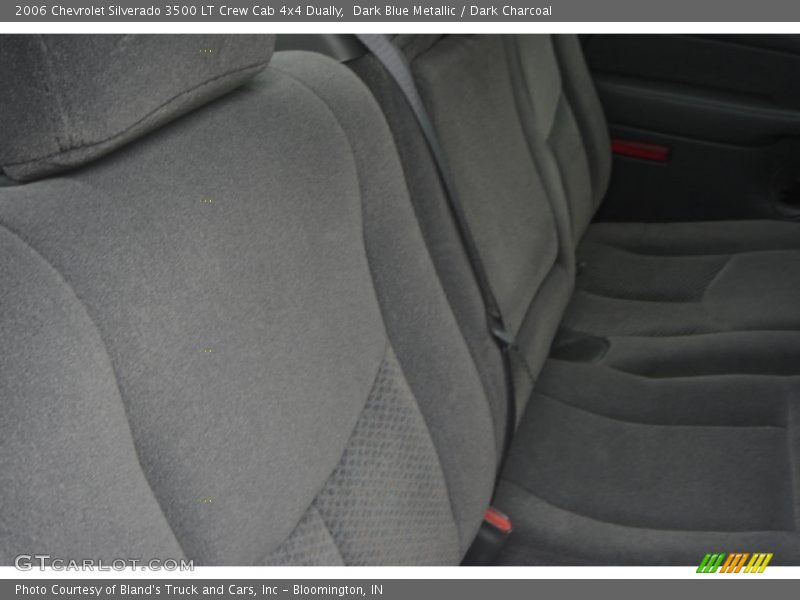 Dark Blue Metallic / Dark Charcoal 2006 Chevrolet Silverado 3500 LT Crew Cab 4x4 Dually