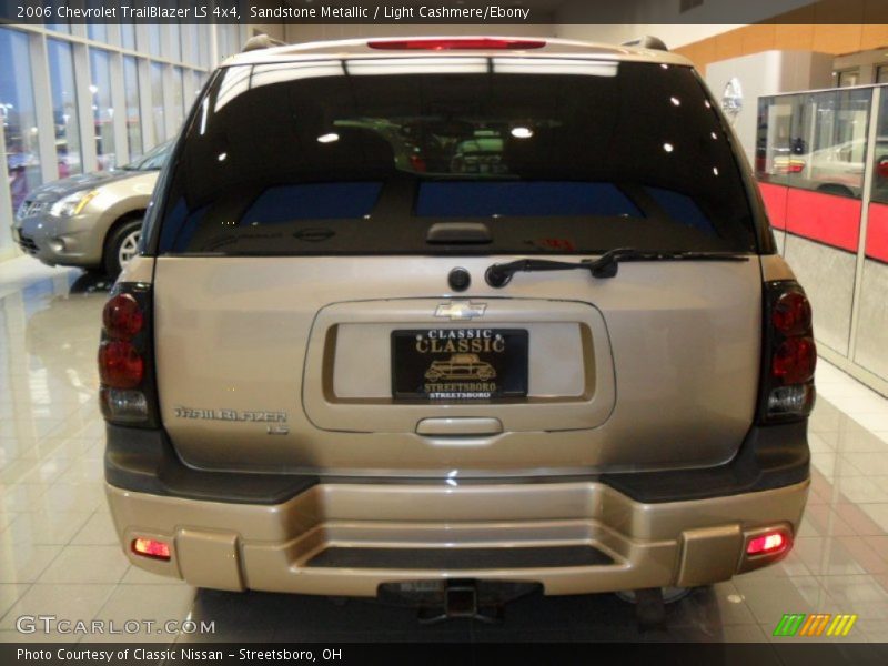 Sandstone Metallic / Light Cashmere/Ebony 2006 Chevrolet TrailBlazer LS 4x4