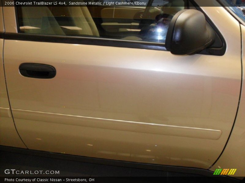 Sandstone Metallic / Light Cashmere/Ebony 2006 Chevrolet TrailBlazer LS 4x4