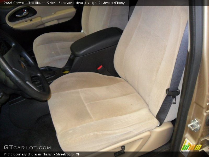Sandstone Metallic / Light Cashmere/Ebony 2006 Chevrolet TrailBlazer LS 4x4
