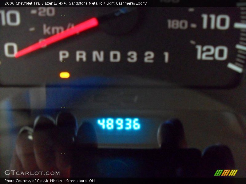 Sandstone Metallic / Light Cashmere/Ebony 2006 Chevrolet TrailBlazer LS 4x4