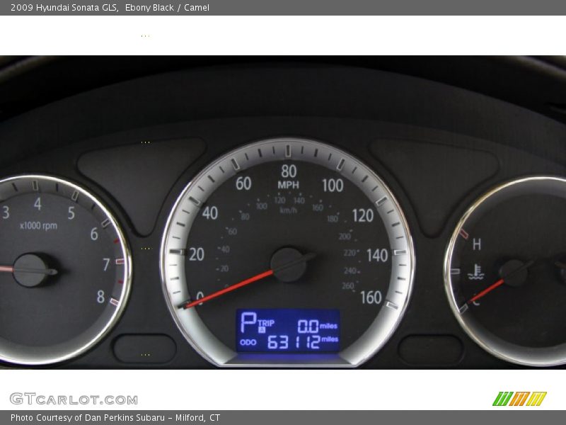 Ebony Black / Camel 2009 Hyundai Sonata GLS