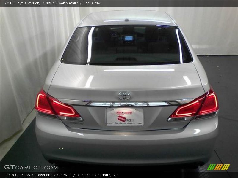 Classic Silver Metallic / Light Gray 2011 Toyota Avalon