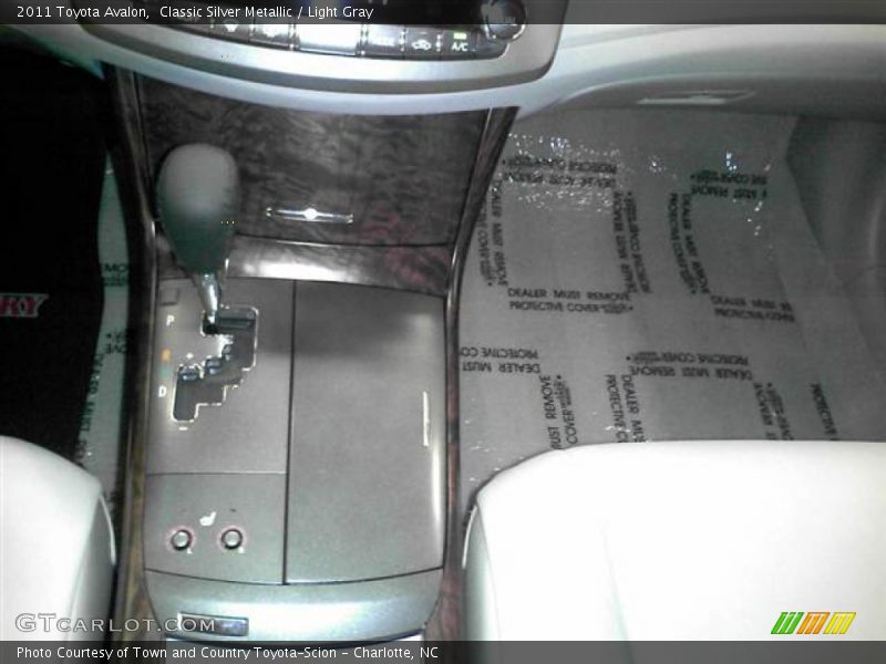 Classic Silver Metallic / Light Gray 2011 Toyota Avalon