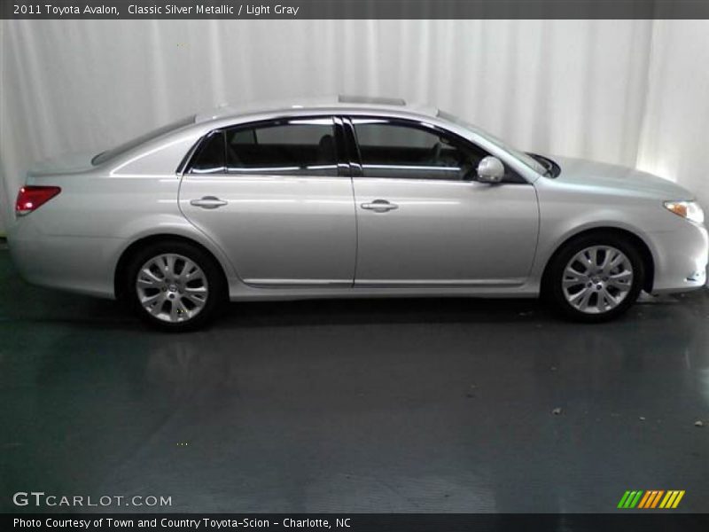Classic Silver Metallic / Light Gray 2011 Toyota Avalon