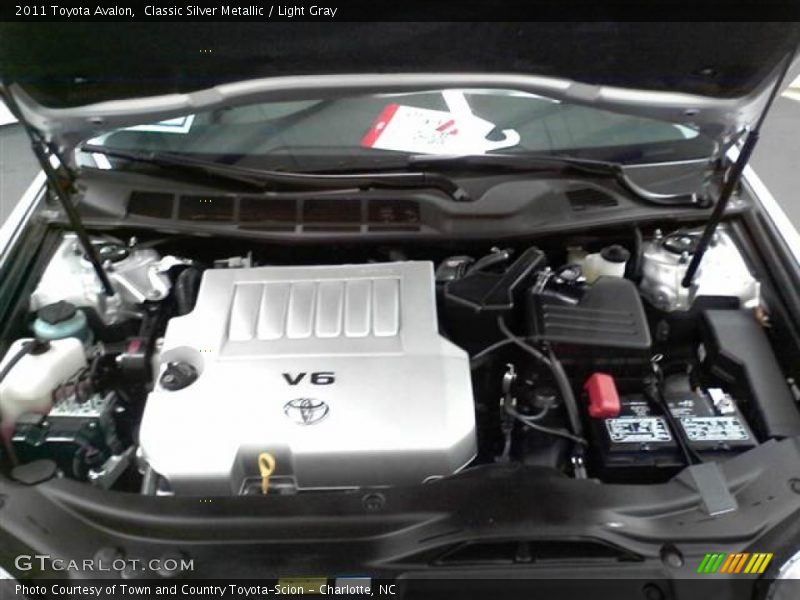 Classic Silver Metallic / Light Gray 2011 Toyota Avalon