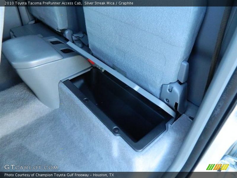 Silver Streak Mica / Graphite 2010 Toyota Tacoma PreRunner Access Cab