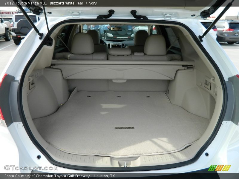  2012 Venza XLE Trunk
