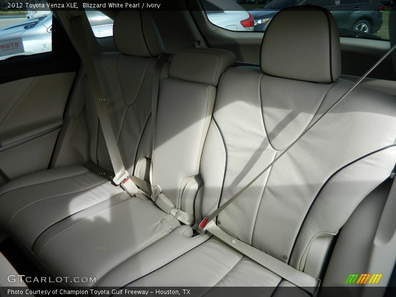 Blizzard White Pearl / Ivory 2012 Toyota Venza XLE