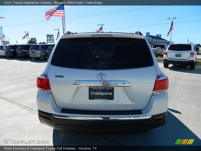 Blizzard White Pearl / Sand Beige 2012 Toyota Highlander Limited