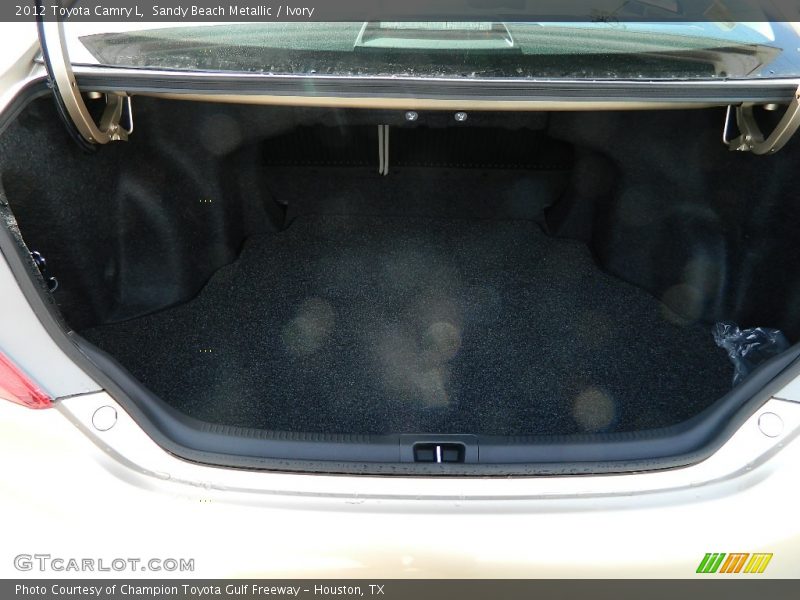 Sandy Beach Metallic / Ivory 2012 Toyota Camry L
