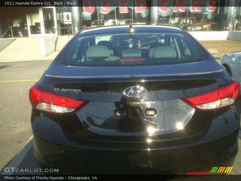 Black / Black 2011 Hyundai Elantra GLS