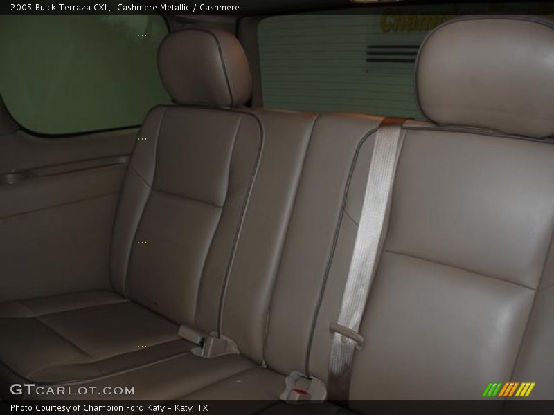 Cashmere Metallic / Cashmere 2005 Buick Terraza CXL