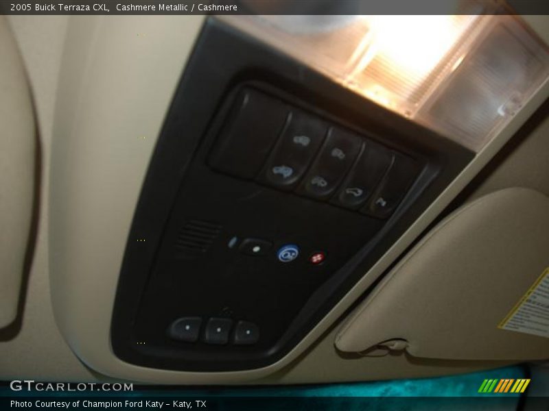 Cashmere Metallic / Cashmere 2005 Buick Terraza CXL