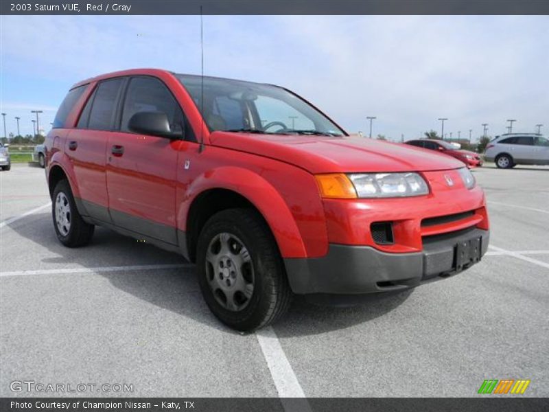 Red / Gray 2003 Saturn VUE