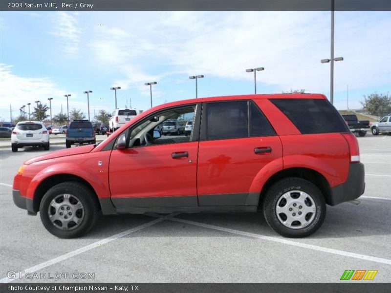 Red / Gray 2003 Saturn VUE